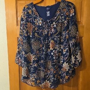 St. John's Floral Navy Women's Top 2X